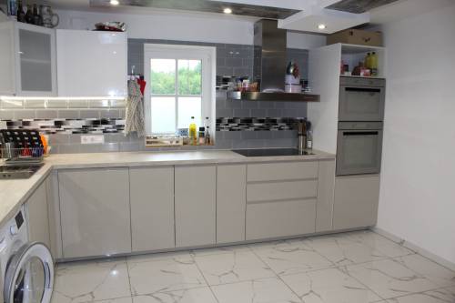 For sale family house 005