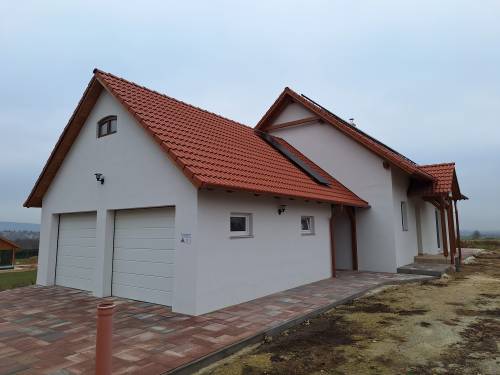 For sale family house 001