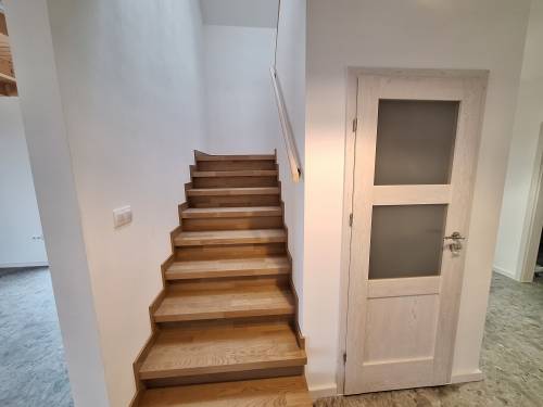 For sale family house 007