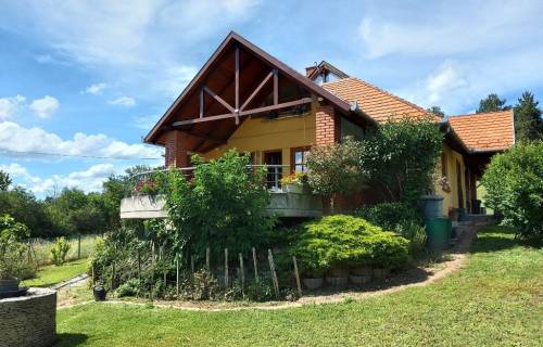 House in Gyenesdias 002