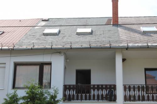 Row home is for sale in Heviz 002