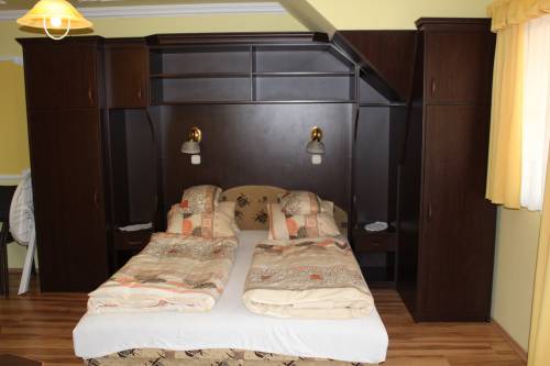 Eladó ház Hévíz és környéke 028