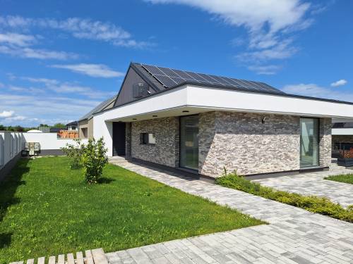 Hévízen új építésű családi ház eladó 002