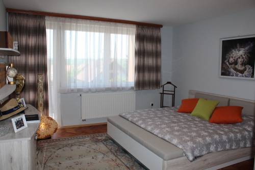 A great multi-storey family house is for sale 017