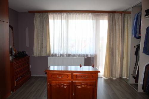 A great multi-storey family house is for sale 022