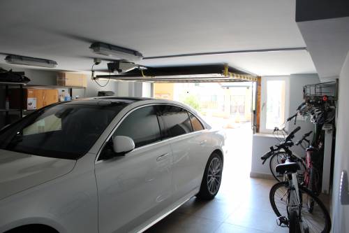 A great multi-storey family house is for sale 034
